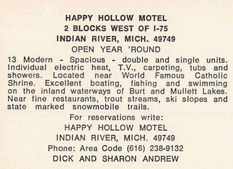 Happy Hollow Motel (Robertsons Motel) - Vintage Postcard